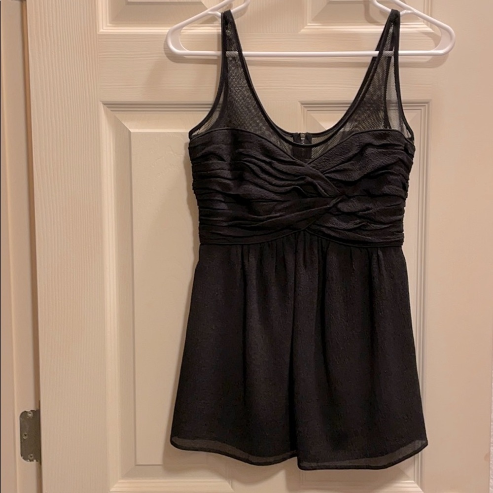 Gorgeous classic Burberry tank US size 2